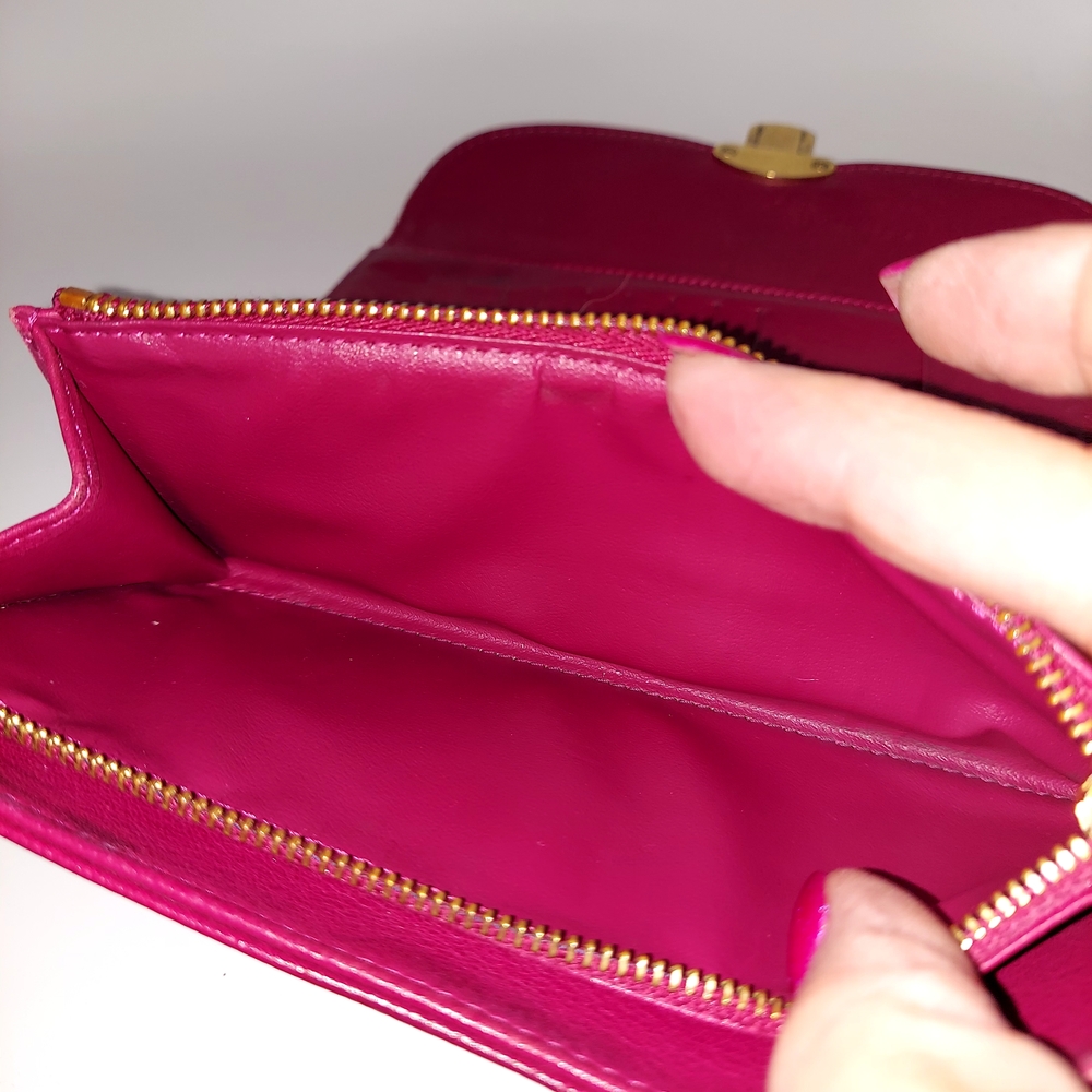 LOUIS VUITTON 2017 Mahina Leather Amelia Wallet, Grenat Red Pink - Picture 9 of 13